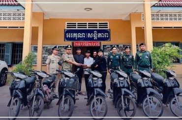 នគរបាលខេត្តសៀមរាបបញ្ជូនខ្លួនជនសង្ស័យចំនួន ០៩នាក់ ពាក់ព័ន្ធនិងករណី អំពើលួច ទៅសាលាដំបូងខេត្តសៀមរាប