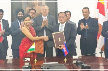 ក្រសួងបរិស្ថានកម្ពុជា និងក្រសួងការបរទេសឥណ្ឌា បានចុះMoU ស្តីពីគម្រោងសម្រាប់ដំឡើងបង្គន់សាធារណៈប្រើប្រាស់ថាមពលពន្លឺព្រះអាទិត្យ នៅក្រុងកោះរ៉ុង ខេត្តព្រះសីហនុ
