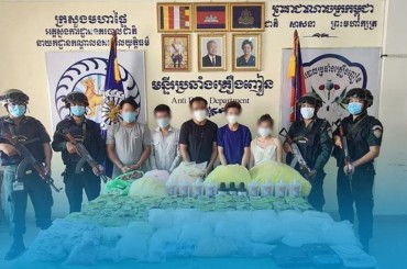បង្ក្រាបគ្រឿងញៀន១០ករណីឃាត់ខ្លួនជនពាក់ព័ន្ធ៣១នាក់(ស្រី៦នាក់)
